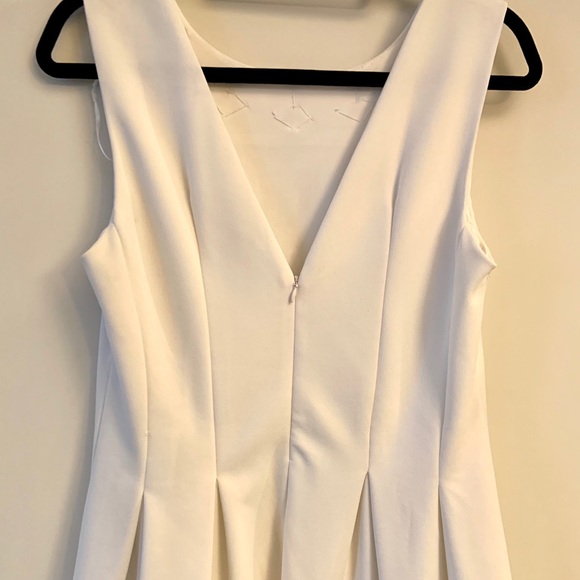 White Bedo Dress with Jewelled Neckline - Picture 4 of 5